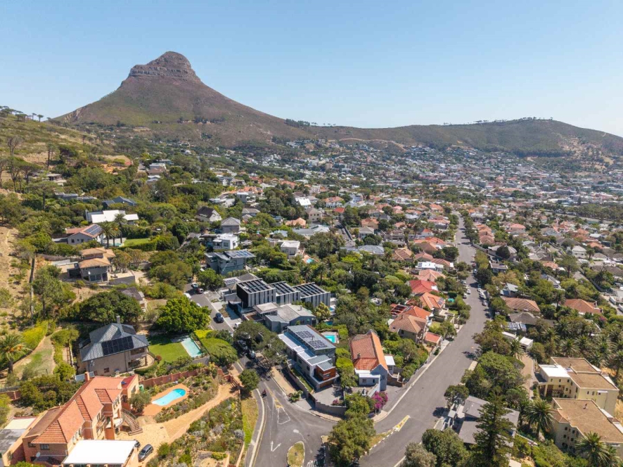 3 Bedroom Property for Sale in Oranjezicht Western Cape